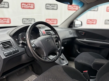 Hyundai Tucson, 2008г., передний привод, автомат