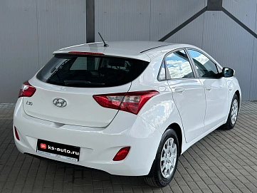 Hyundai i30, 2013г., передний привод, автомат