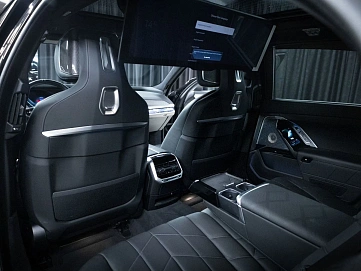 BMW 7 серии, 2023г., полный привод, автомат