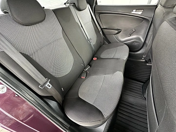 Hyundai Solaris, 2012г., передний привод, механика