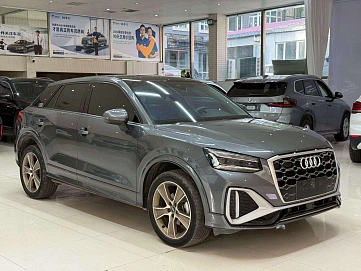 Audi Q2, 2023г., передний привод, робот