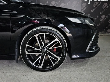 Toyota Camry, 2019г., передний привод, автомат