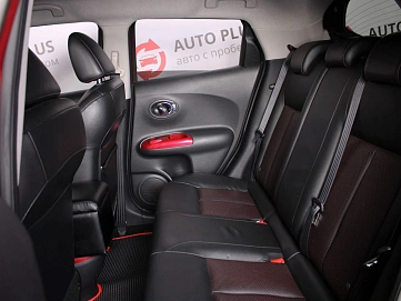 Nissan Juke, 2012г., передний привод, вариатор