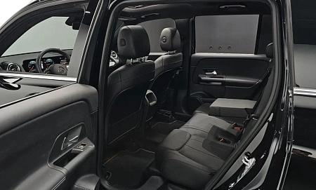 Mercedes-Benz GLB, 2021г., полный привод, робот