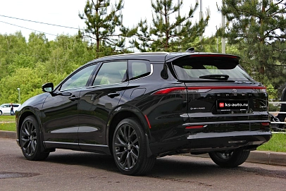 Toyota Crown, 2024г., полный привод, вариатор