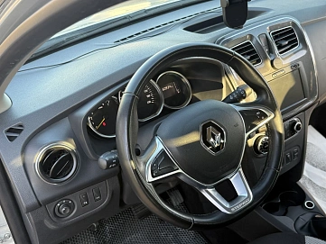 Renault Sandero, 2021г, передний привод, робот