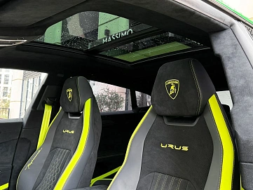 Lamborghini Urus, 2023г., полный привод, автомат