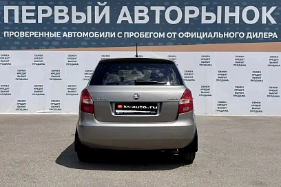 Skoda Fabia, 2013г., передний привод, механика