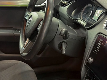 Skoda Octavia, 2017г., передний привод, робот