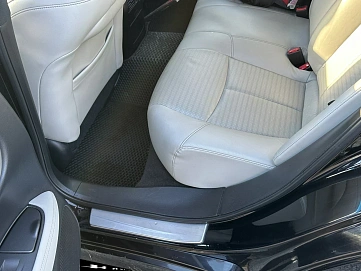 Infiniti Q70, 2015г., полный привод, автомат