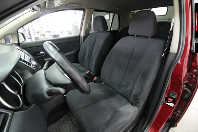 Nissan Tiida, 2007г., передний привод, механика