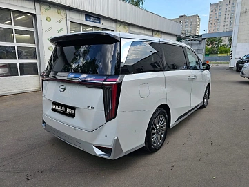 GAC M8, 2024г., передний привод, автомат
