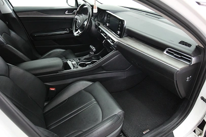 Kia K5, 2020г., передний привод, автомат