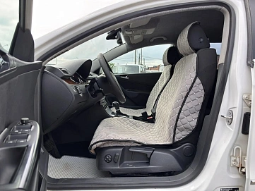 Volkswagen Passat, 2007г., передний привод, робот
