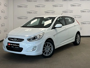 Hyundai Solaris, 2013г., передний привод, автомат