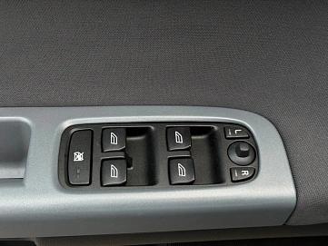 Volvo S40, 2007г., передний привод, механика