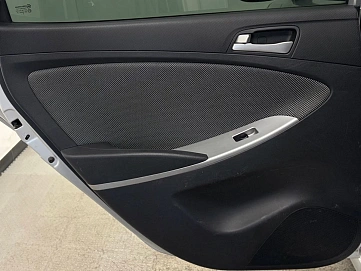 Hyundai Solaris, 2011г., передний привод, механика