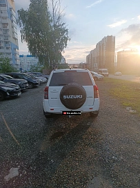 Suzuki Grand Vitara, 2011г., полный привод, автомат