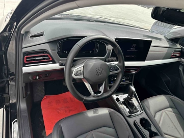 Volkswagen Lavida, 2023г., передний привод, робот