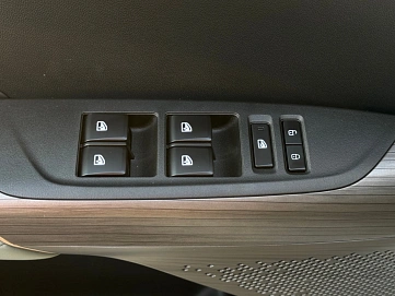 Changan Lamore, 2024г., передний привод, робот
