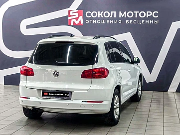 Volkswagen Tiguan, 2013г., полный привод, механика