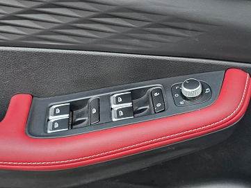 Geely Coolray, 2024г., передний привод, робот