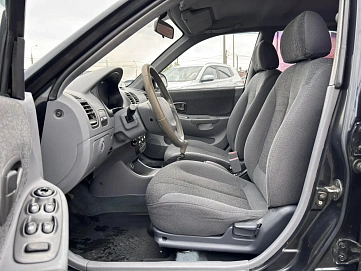 Hyundai Accent, 2008г., передний привод, механика