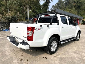 Isuzu D-Max, 2023г., полный привод, автомат