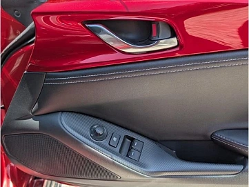 Mazda Roadster, 2022г., задний привод, механика