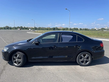 Volkswagen Jetta, 2011г, передний привод, механика
