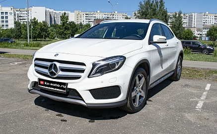 Mercedes-Benz GLA, 2015г, передний привод, робот