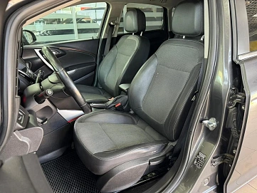 Opel Astra, 2012г., передний привод, автомат