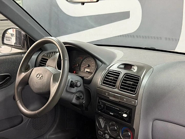 Hyundai Accent, 2008г., передний привод, автомат