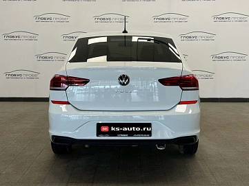 Volkswagen Polo, 2020г., передний привод, механика