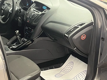 Ford Focus, 2012г., передний привод, механика