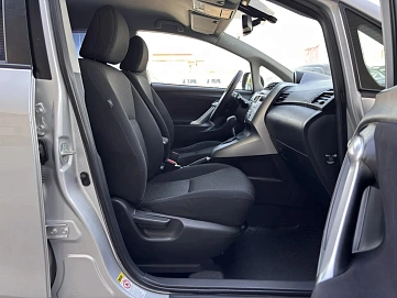Toyota Verso, 2011г., передний привод, вариатор