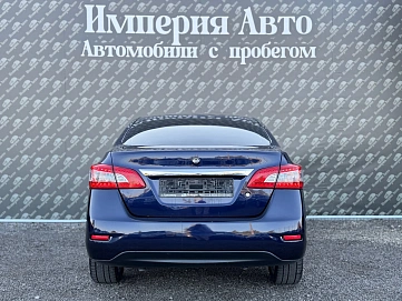 Nissan Sentra, 2015г., передний привод, вариатор