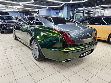Jaguar XJ, 2011г., задний привод, автомат