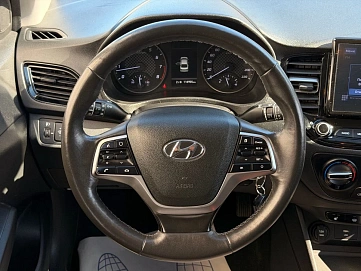 Hyundai Solaris, 2022г., передний привод, автомат