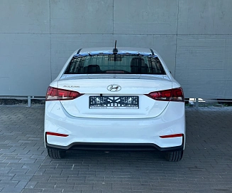 Hyundai Solaris, 2018г., передний привод, автомат