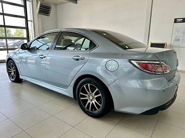 Mazda 6, 2009г., передний привод, механика