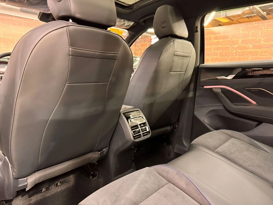 Volkswagen Tiguan, 2026г., полный привод, робот