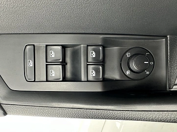 Skoda Superb, 2022г., передний привод, робот