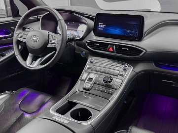Hyundai Santa Fe, 2021г., полный привод, робот