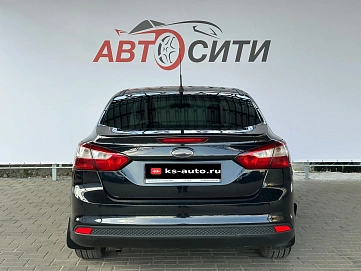 Ford Focus, 2011г., передний привод, механика