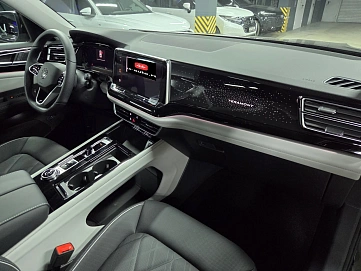 Volkswagen Teramont, 2026г., полный привод, робот