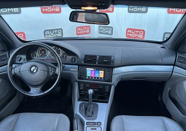 BMW 5 серии, 2001г., передний привод, автомат