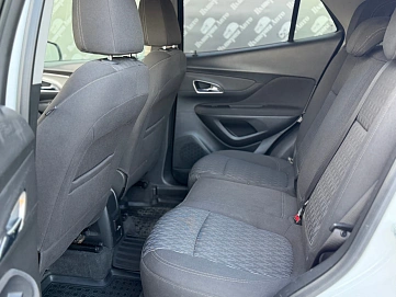 Opel Mokka, 2014г., передний привод, автомат