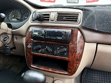 Mitsubishi Galant, 2000г., передний привод, автомат