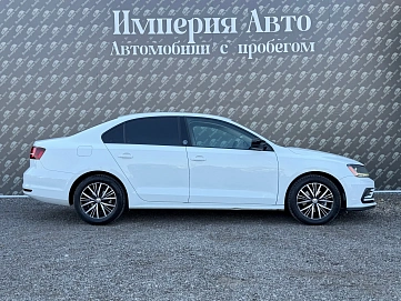 Volkswagen Jetta, 2017г., передний привод, автомат